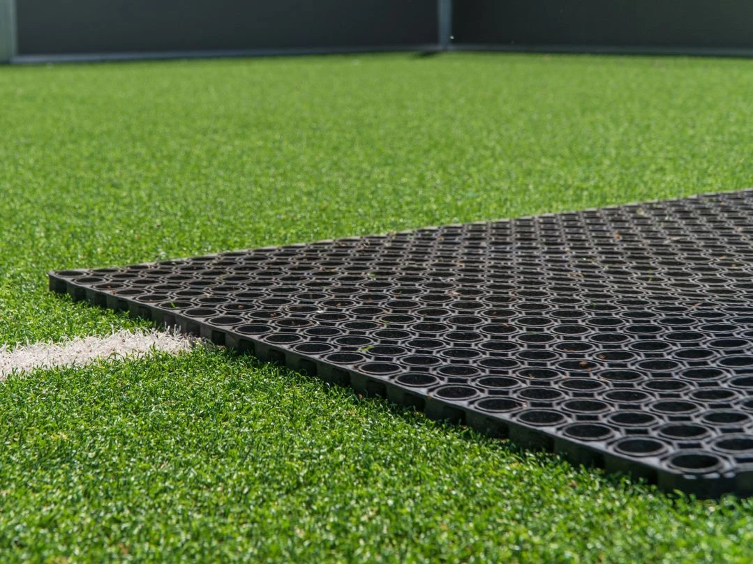 Polytan® Abziehmatte Für Kunstrasenbeläge 4 Polytan® Abziehmatte Für Kunstrasenbeläge – Bild 4